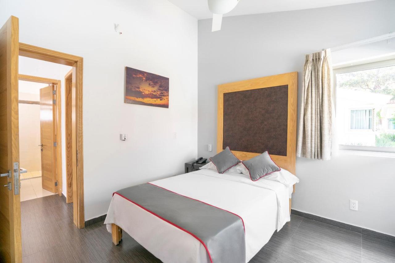 Collection O Luna Aqua Villas,Tala,Rio Escondido Ngoại thất bức ảnh